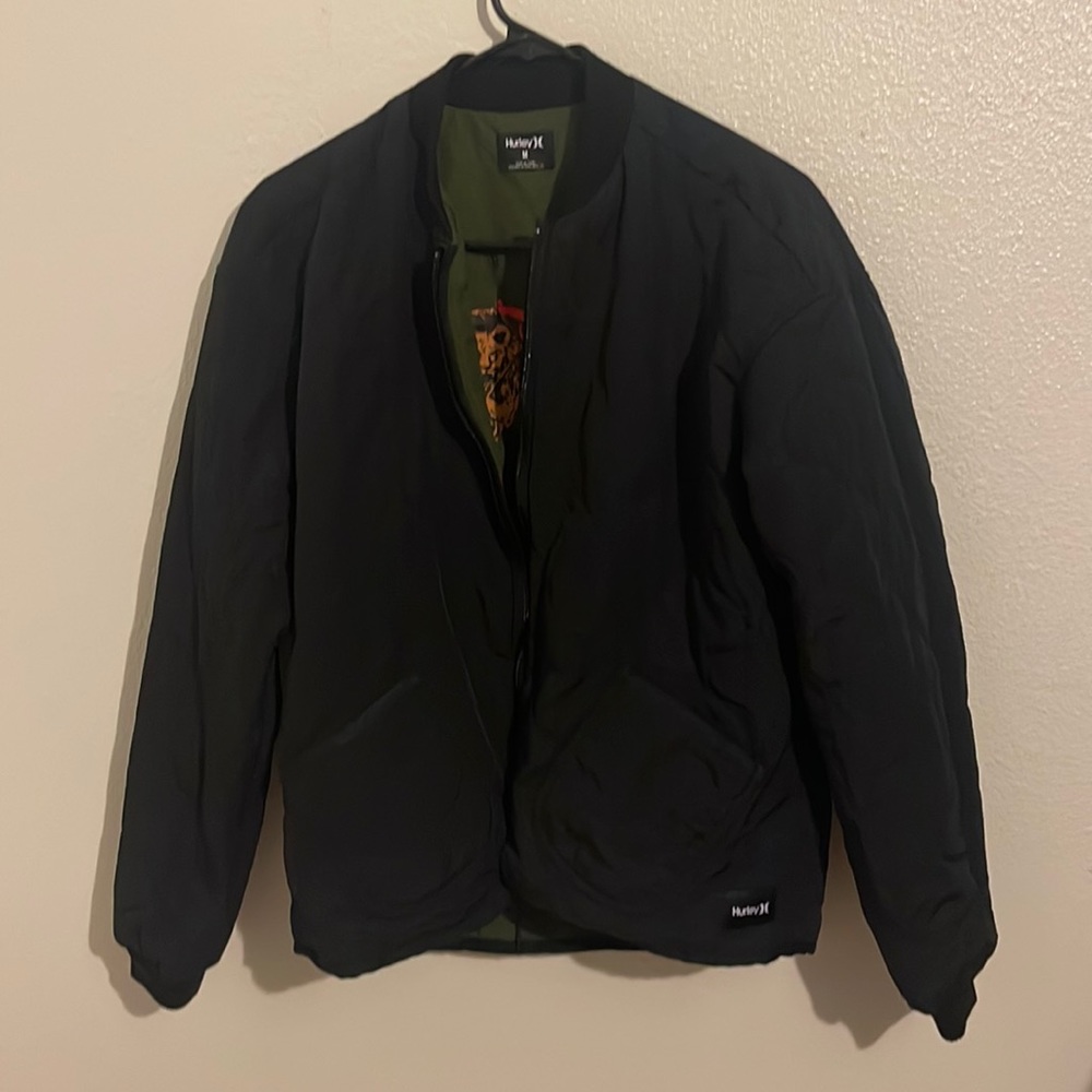 Black and green Hurley bomber jacket Size:Medium double sided jacket